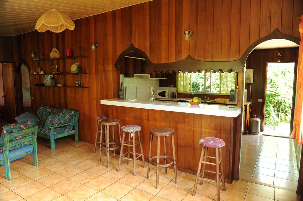 Pension Te Miti - Plage-Beach 200M - Mahana Parc & Vaiava Beach Pk18 - B&B Chambres Ou Dortoir Punaauia  Exterior foto